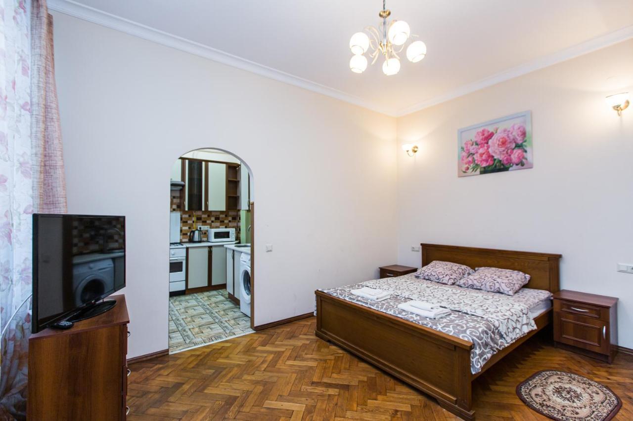 Квартира В Центрі Вулиця Балабана 29 Біля Краківського Ринку Lviv Exteriör bild