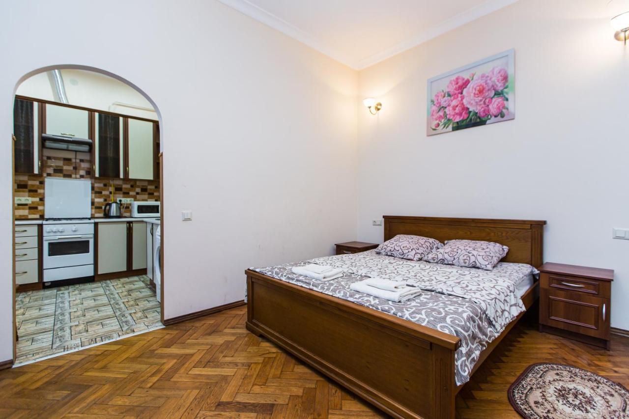 Квартира В Центрі Вулиця Балабана 29 Біля Краківського Ринку Lviv Exteriör bild