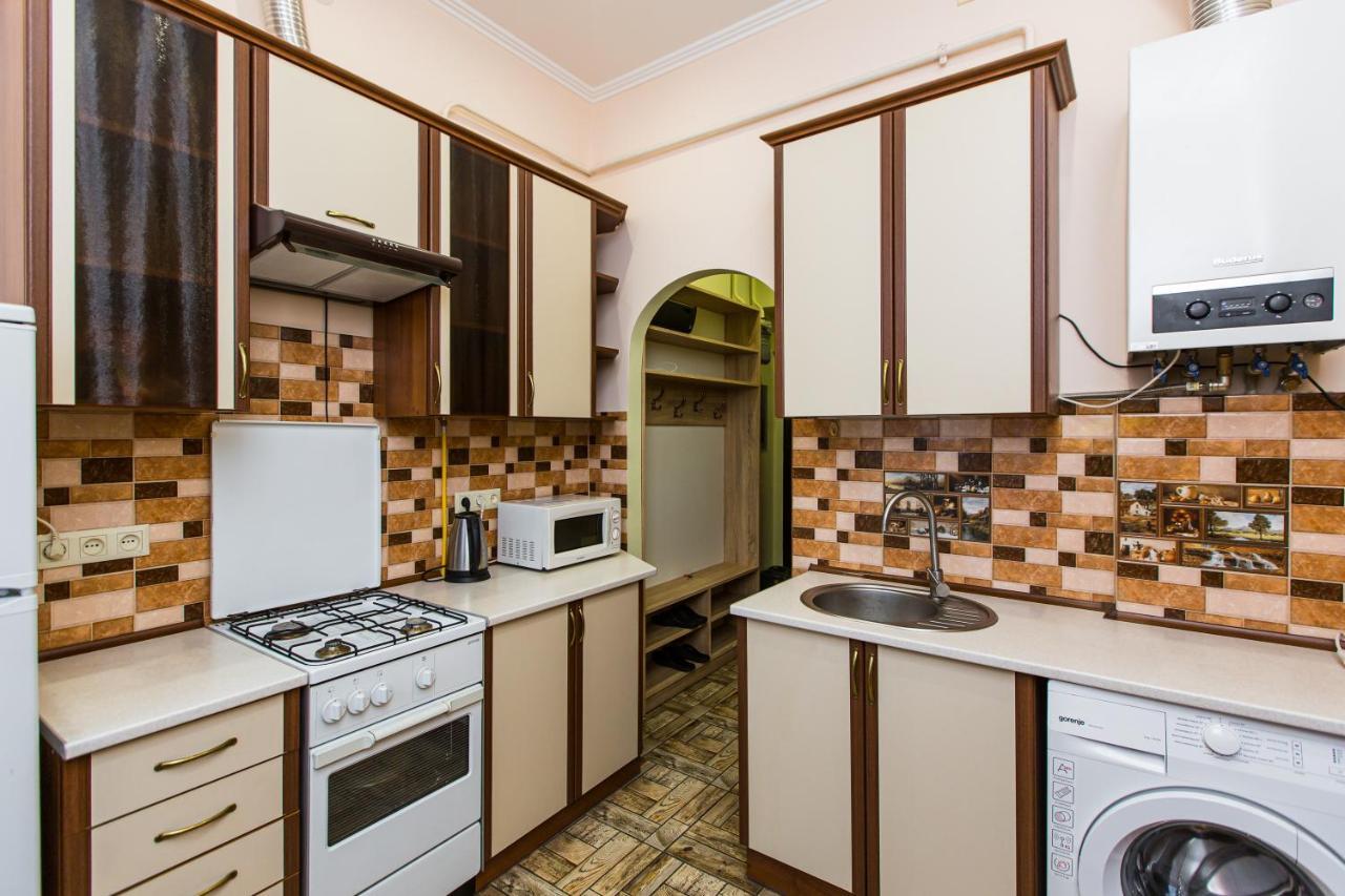 Квартира В Центрі Вулиця Балабана 29 Біля Краківського Ринку Lviv Exteriör bild