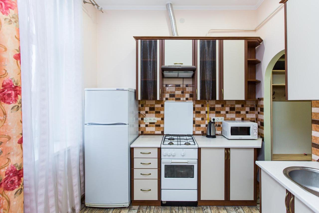 Квартира В Центрі Вулиця Балабана 29 Біля Краківського Ринку Lviv Exteriör bild