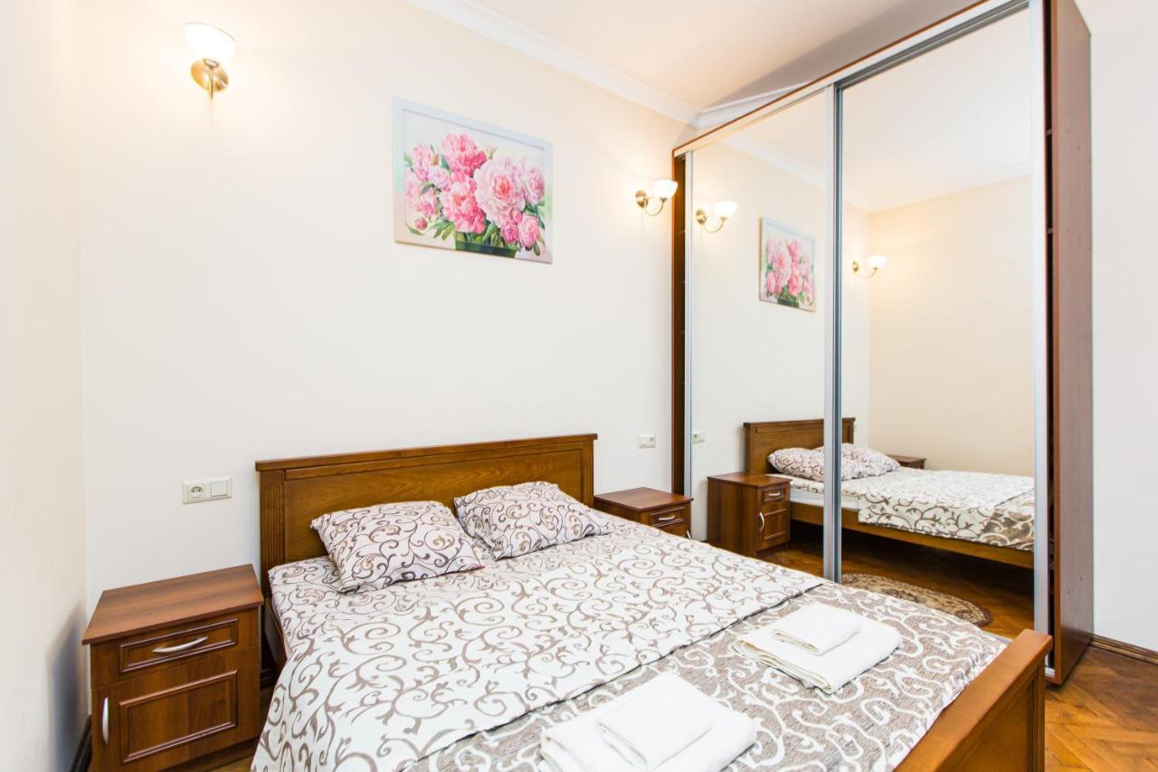 Квартира В Центрі Вулиця Балабана 29 Біля Краківського Ринку Lviv Exteriör bild